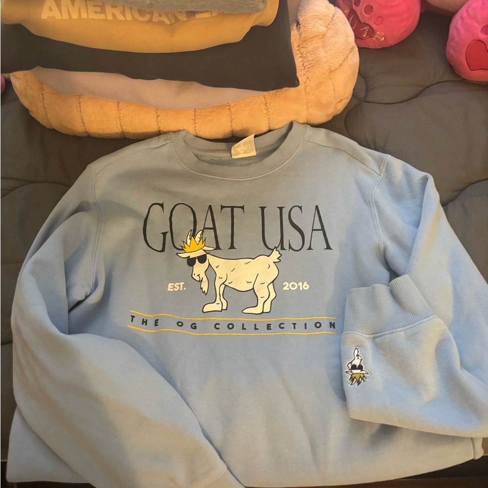 GOAT USA Blue Sweatshirt with Graphic